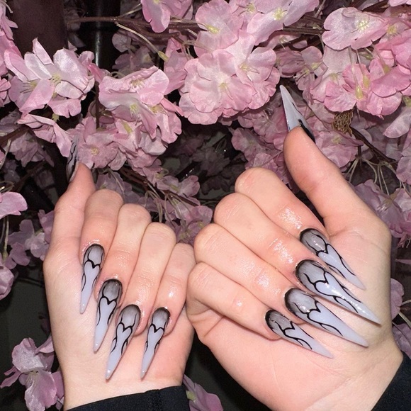 Az Nail-Tech - Picture 10 of 10